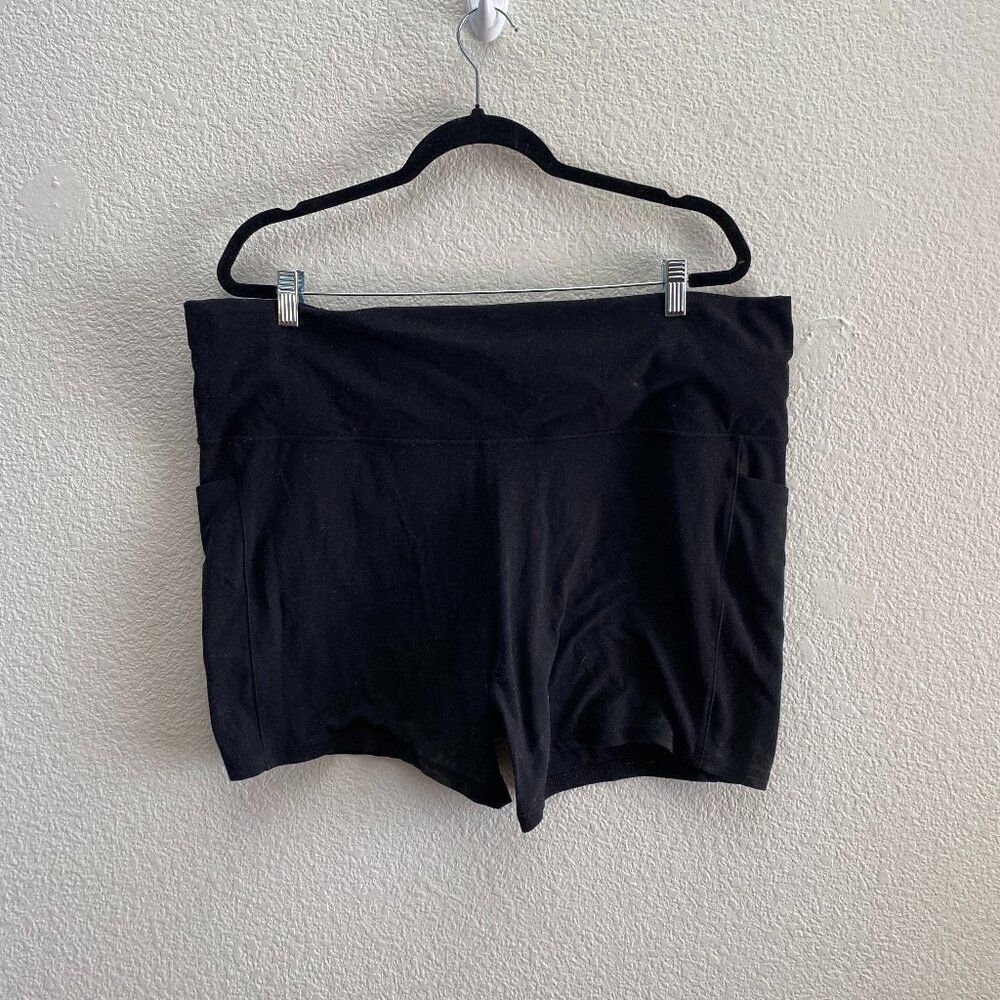 Athleta Salutation Stash Pocket II 5" Shorts Size 3X Black Color 532302 Gym Yoga